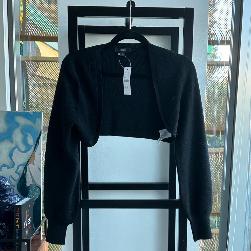 J.crew cropped sweater M